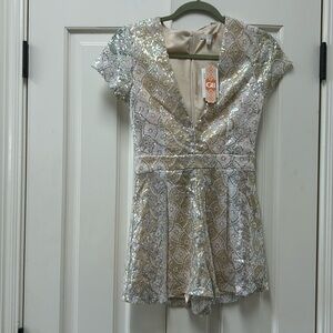 Gianni Bini NWT ivory sequin romper size XS